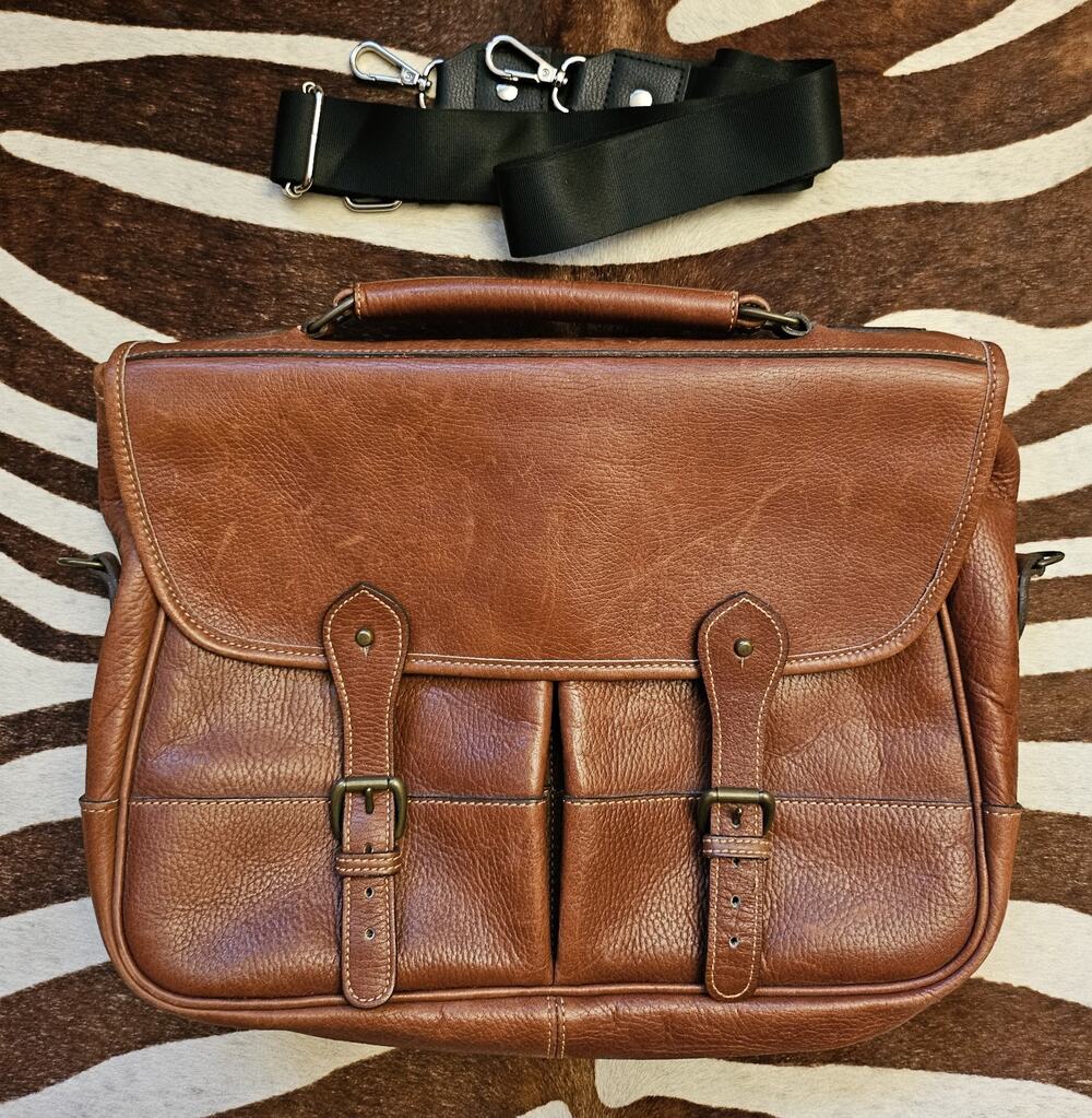 Levenger Tusting Clipper Full Grain Leather Messenger Briefcase Made In England